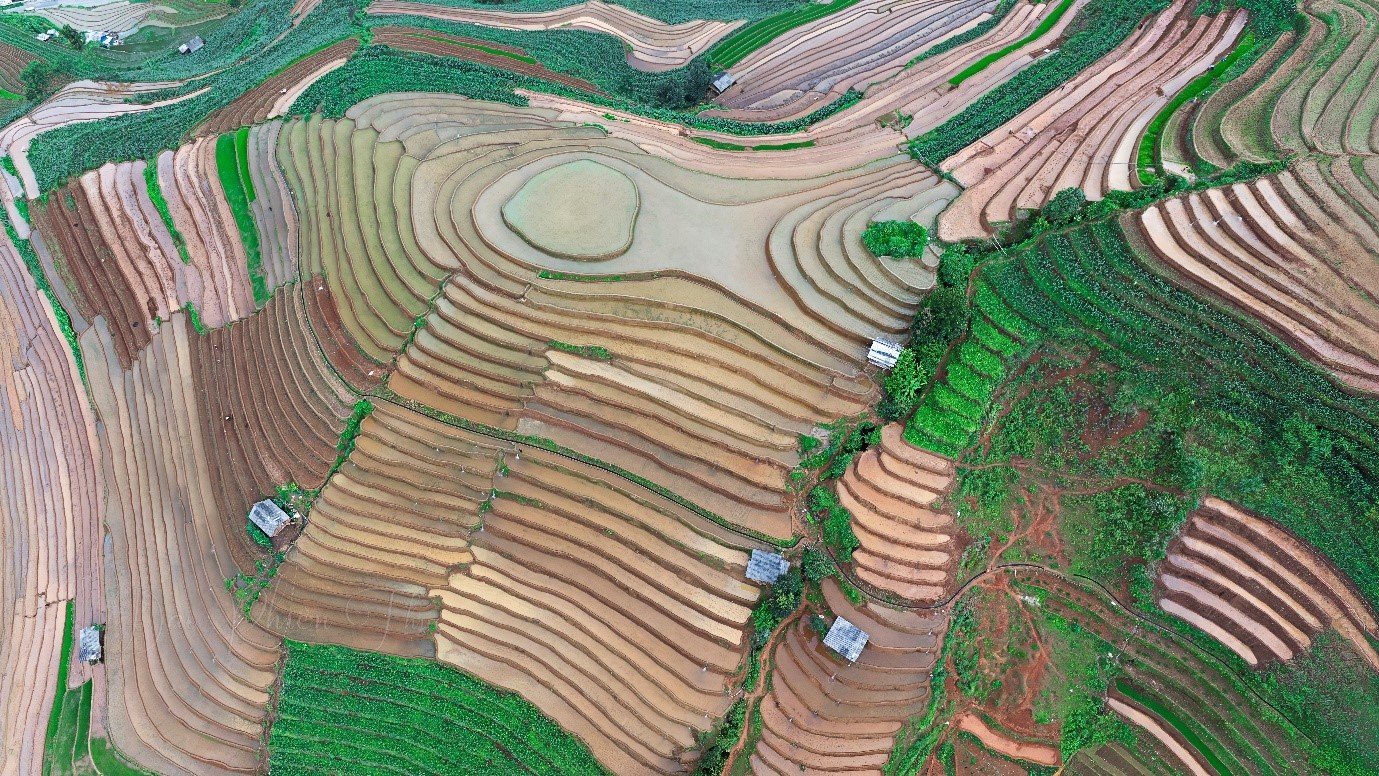 RUỘNG BẬC THANG TÂY BẮC-Khúc tráng ca của đất và nước